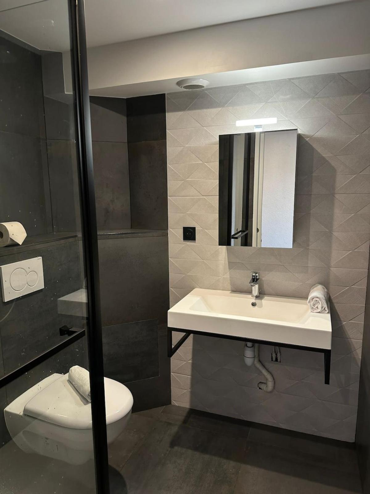 Studio Tendance - Chambery Luaran gambar